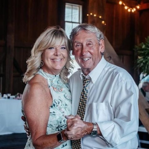 Meet your Posher, Carol - Picture 1 of 1